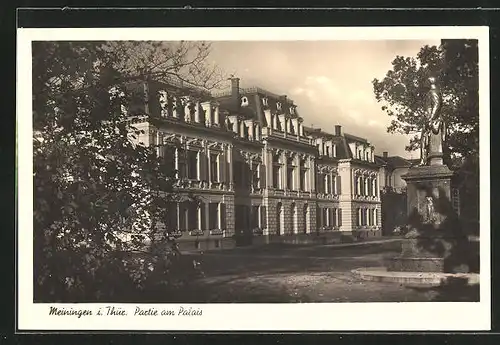 AK Meiningen / Thüringen, am Palais