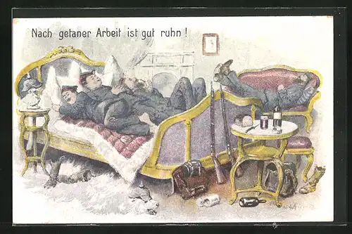 Künstler-AK Ad. Hoffmann: Nach getaner Arbeit ist gut ruhn!, Soldaten im Bett und auf dem Sofa