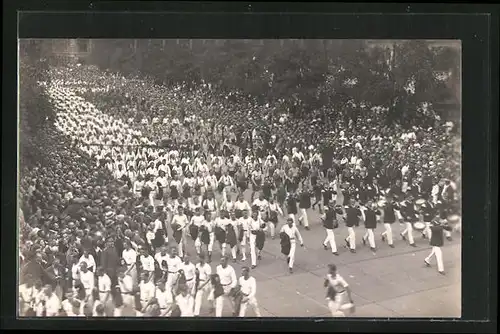 AK Leipzig, 1. Deutsches Arbeiter-Turn und Sportfest 1922, Auftaktumzug