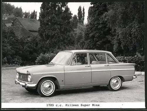 Fotografie Auto Hillman Super Minx 1725ccm, Limousine