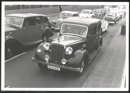 Fotografie Auto Limousine, Nobel-Karrosse mit Kfz-Kennzeichen Berlin