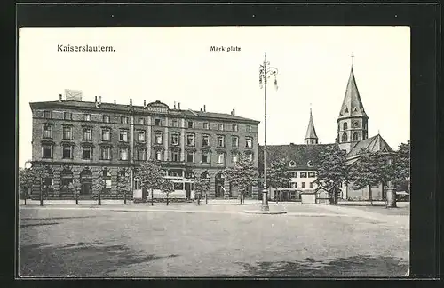 AK Kaiserslautern, Marktplatz mit Kirche