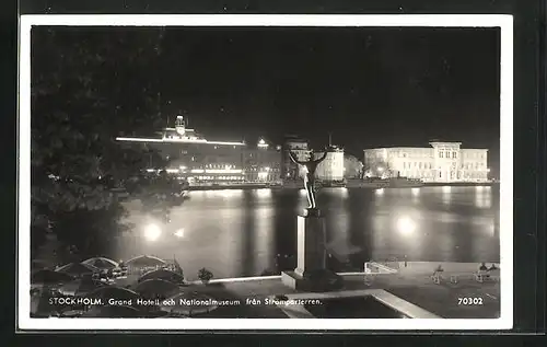 AK Stockholm, Grand Hotell och Nationalmuseum fran Strömparterren