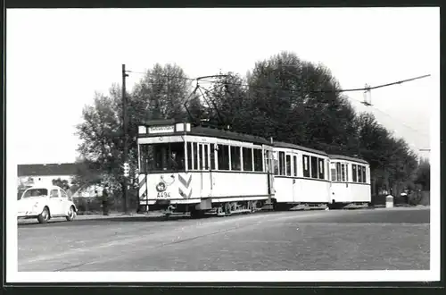 Fotografie unbekannter Fotograf, Ansicht Berlin, Sonnenallee, Strassenbahn-Triebwagen Nr. A494, Arbeitszug der BVG