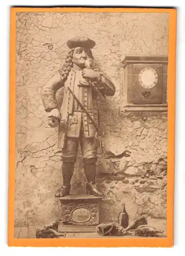 Fotografie unbekannter Fotograf, Ansicht Heidelberg, Figur des Zwerg Perkeo im Heidelberger Schloss