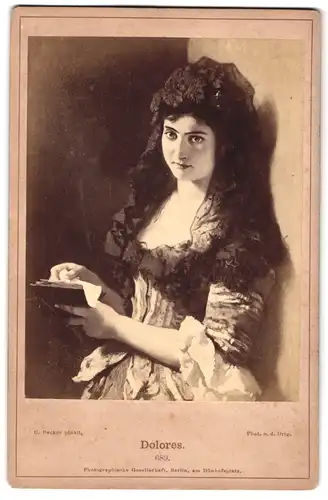 Fotografie Photographishe Gesellschaft, Berlin, am Dönhofplatz, Gemälde  Dolores