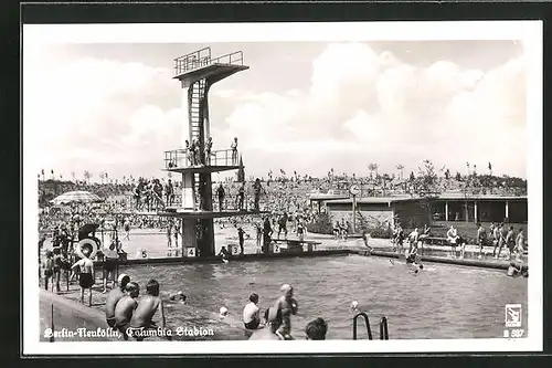 AK Berlin-Neukölln, Clumbia Stadion, Schwimmbad