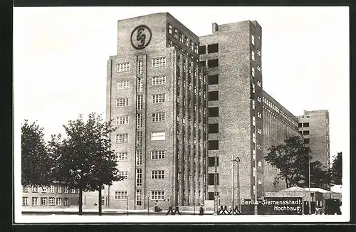 AK Berlin-Siemensstadt, Partie am Hochhaus