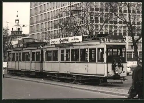 Fotografie Strassenbahn-Triebwagen Nr. 3304, Linie 77 Richtung Lichterfelde - Goerzallee, BVG-Berlin