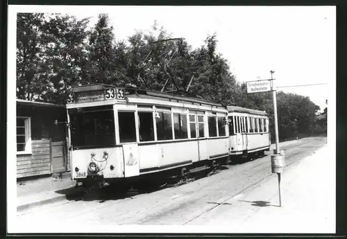 Fotografie unbekannter Fotograf, Ansicht Berlin, Hakenfelde, Strassenbahn-Triebwagen Nr. 3848 Richtung Charlottenburg