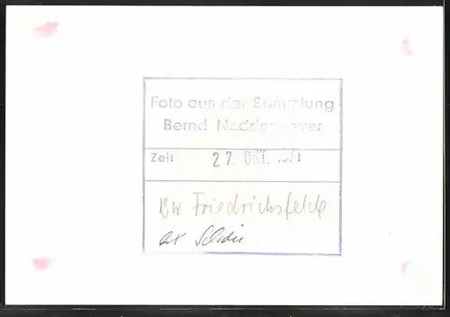 Fotografie unbekannter Fotograf, Ansicht Berlin-Friedrichsfelde, U-Bahn Triebwagen Nr. 549 auf Abstellgleis