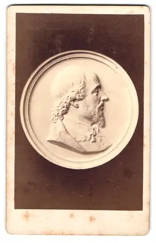 Fotografie unbekannter Fotograf und Ort, Portrait Relief von Otto Meyer: Shakespeare