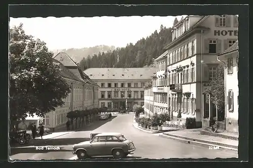 AK Bad Teinach, Strassenpartie zum Bad-Hotel