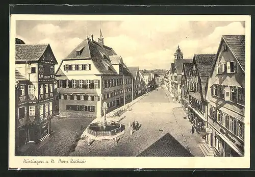 AK Nürtingen a.N., Strassenpartie beim Rathaus aus der Vogelschau