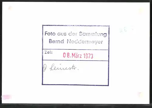 Fotografie unbekannter Fotograf, Ansicht Berlin, Bahnhof Leinestrasse, U-Bahn Triebwagen 1318