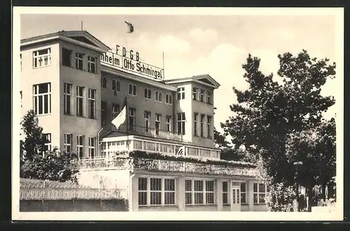 AK Zinnowitz / Ostsee, FDGB-Heim Wilhelm Otto Schmirgal