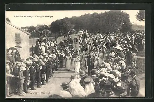 AK Cluny, Millènaire - Cortège historique