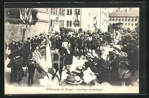 AK Cluny, Millènaire - Cortège historique