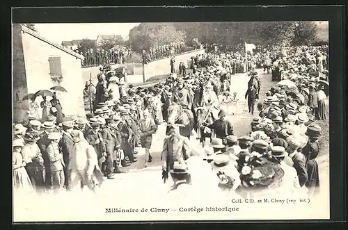 AK Cluny, Millènaire - Cortège historique