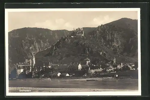 AK Dürnstein /Donau, Blick über den Fluss zum Ort