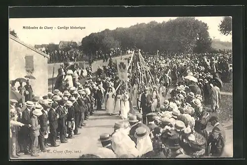 AK Cluny, Millènaire - Cortège historique