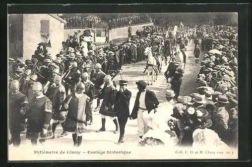 AK Cluny, Millènaire - Cortège historique