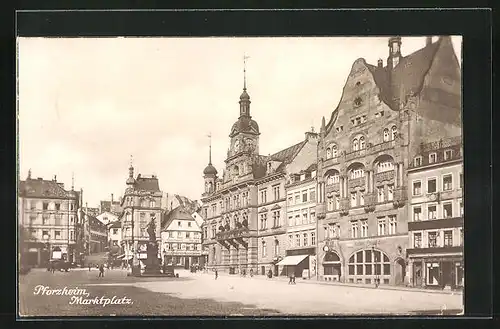 AK Pforzheim, Denkmal auf dem Marktplatz, Gasthaus Zum Hecht