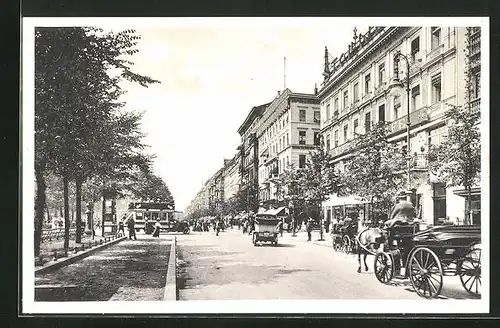 AK Berlin, Strasse Unter den Linden am Victoria Café