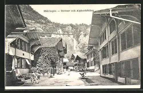 AK Meiringen, Strasse mit Alpbachfällen