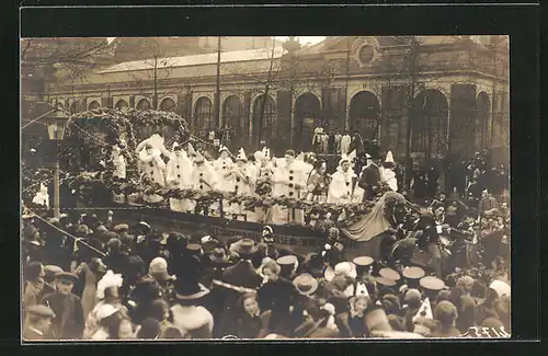 Foto-AK Dresden, Karneval am Italienischen Dörfchen, 1912