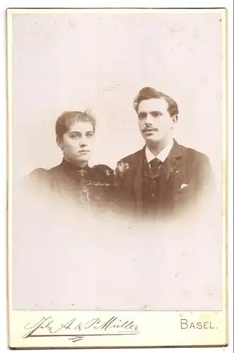 Fotografie A. & P. Müller, Basel, Steinenthorberg, Portrait eines jungen Paares