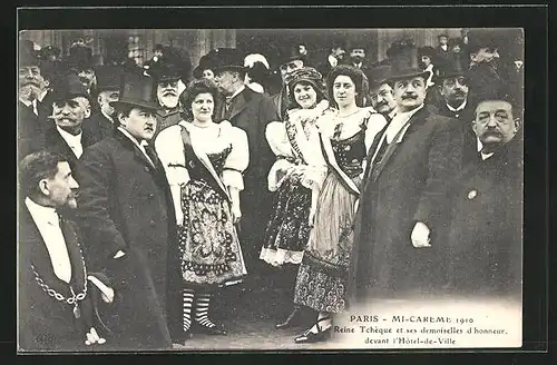 AK Paris, Mi-Carème 1910, Reine Thèque et ses demoiselles d`honneur devant l`Hôtel-de-Ville