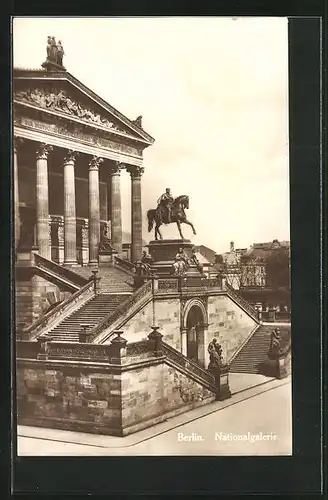 AK Berlin, Nationalgalerie mit Denkmal Friedrich Wilhelm IV.