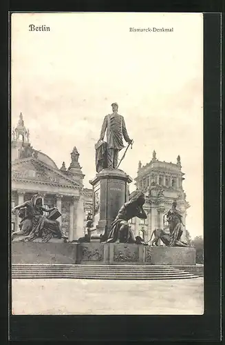 AK Berlin-Tiergarten, Bismarckdenkmal vor dem Reichstagsgebäude