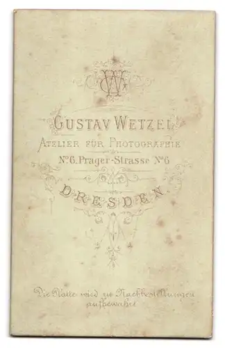 Fotografie Gustav Wetzel, Dresden, Pragerstrasse 6, Portrait junger Herr im Jacket mit Kaiser Wilhelm I.-Bart