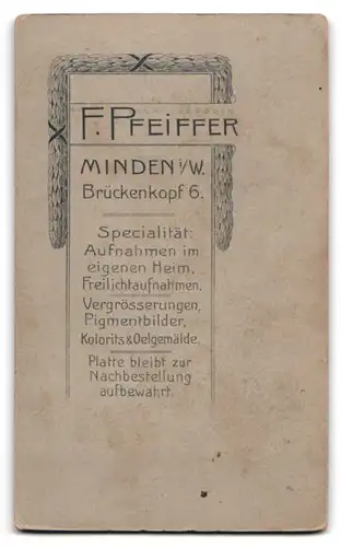 Fotografie F. Pfeiffer, Minden i/W., Brückenkopf 6, Portrait adretter Herr im Anzug