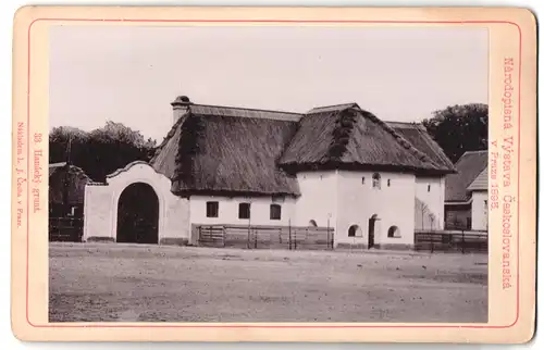 Fotografie L. J. Cecha, Prag, Ansicht Prag, Ausstellung Narodopisna Vystava Ceskoslovanska 1895, Hancky grunt