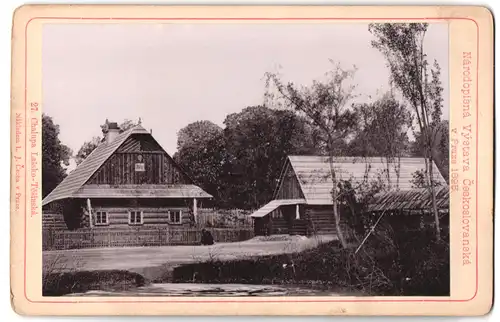 Fotografie L. J. Cecha, Prag, Ansicht Prag, Ausstellung Narodopisna Vystava Ceskoslovanska 1895, Chalupa Lassko-Tesinska