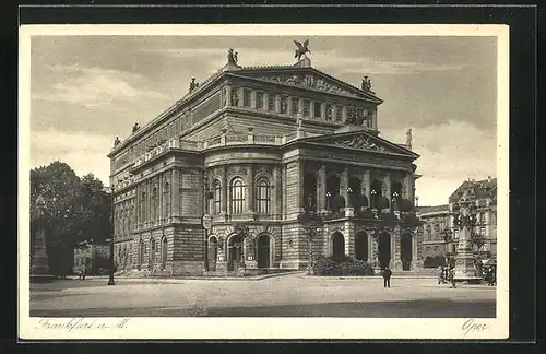 AK Frankfurt a. M., Oper mit Denkmal