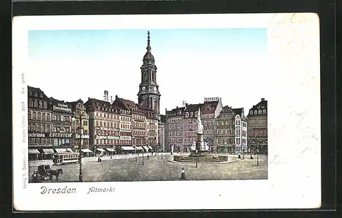 Goldfenster-AK Dresden, Altmarkt mit Rathaus und Brunnen mit leuchtenden Fenstern