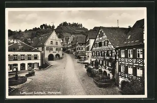 AK Schiltach, Rathaus und Apotheke am Marktplatz