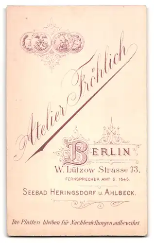 Fotografie Atelier Fröhlich, Berlin, W.-Lützow-Str. 73, Portrait eines elegant gekleideten Paares