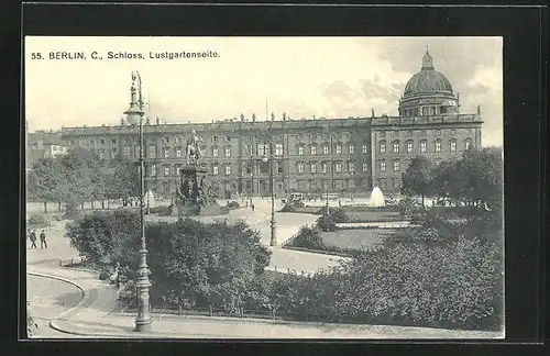 AK Berlin, Lustgarten mit Schloss