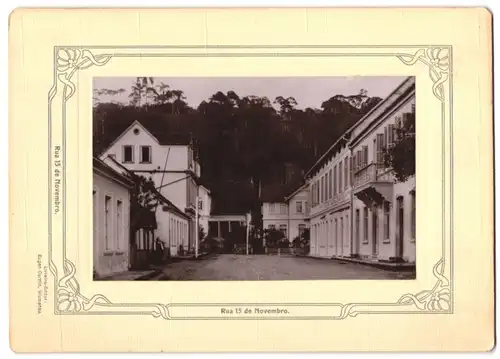 Fotografie Eugen Currlin, Blumenau, Ansicht Blumenau, Blick in die Rua 15 de Novembro mit Geschäft Gustav Salinger & Co.