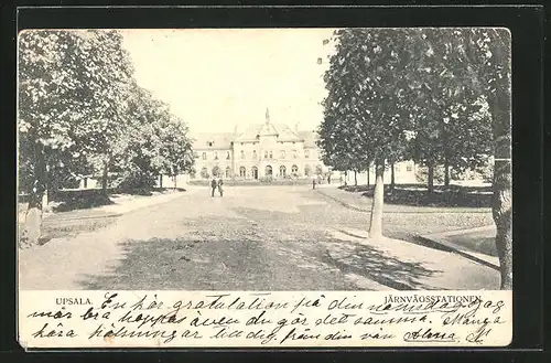 AK Upsala, Järnvägstationen, Allee zum Bahnhof