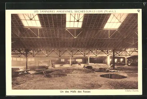 AK Seiches-Sur-Le-Loir, Les Tanneries Angevines, Un des Halls des Fosses, Gerberei