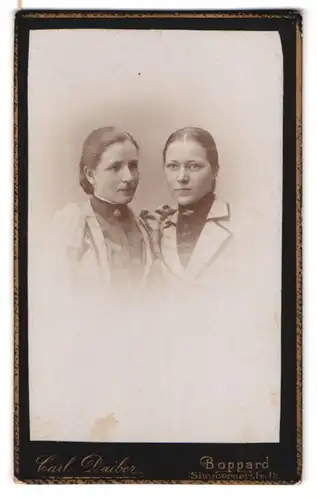 Fotografie Carl Daiber, Boppard, Simmernerstrasse 18, Portrait zwei junge Damen in modischer Kleidung
