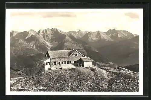 AK Hermann v. Barth-Hütte, Berghütte mit Lechtaler Alpen und Parseierspitze
