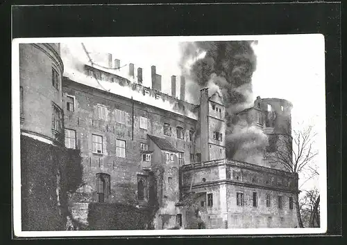 AK Stuttgart, Brandkatastrophe 1931, Altes Schloss