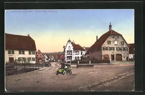 AK Onstmettingen, Rathaus und Schulhaus mit Auto